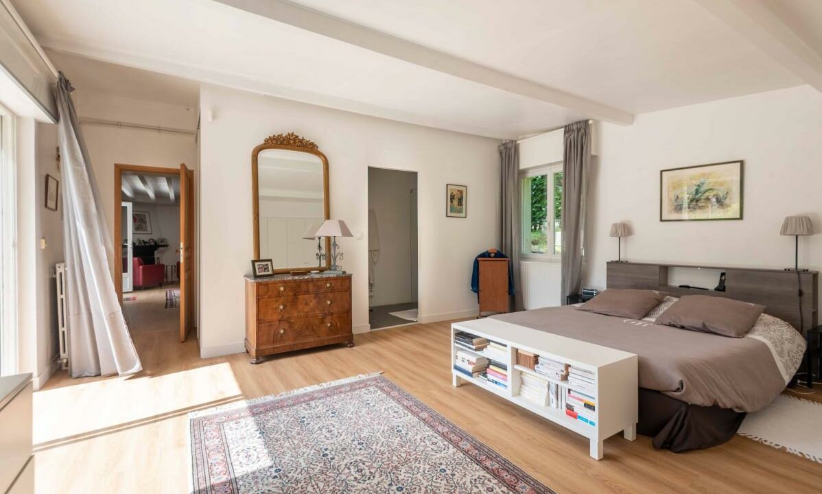 2821SB-27112025-234631-10