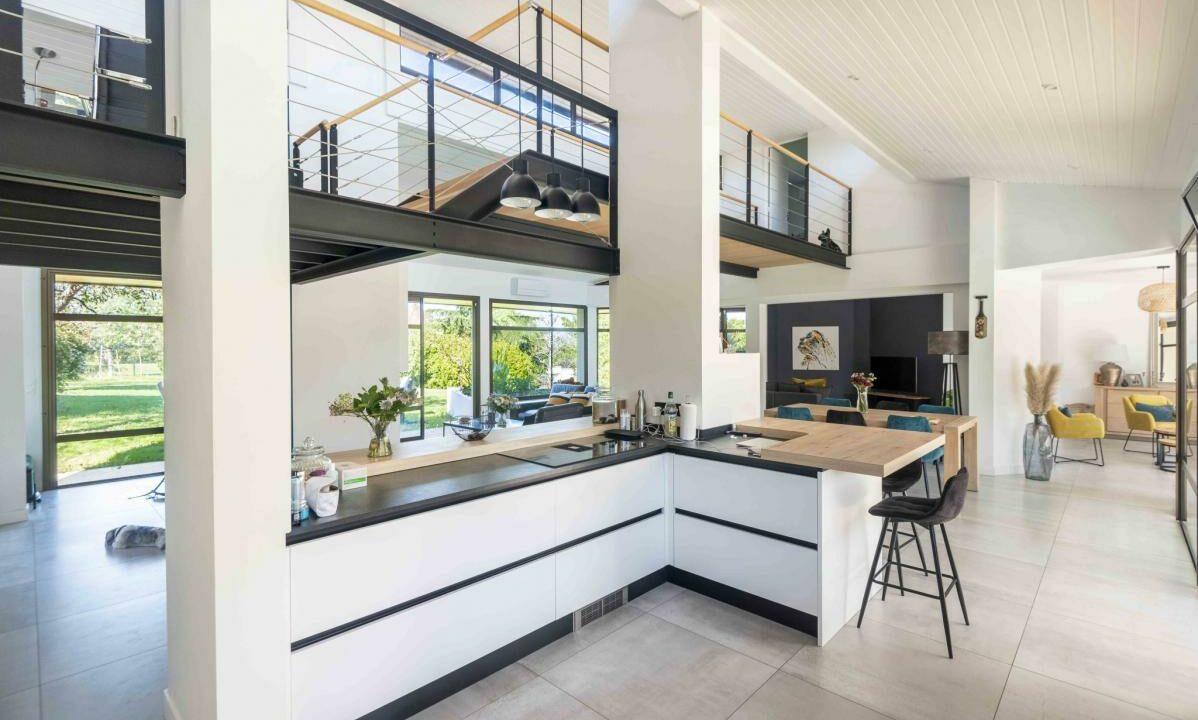 2911sb0704-27112025-234631-1