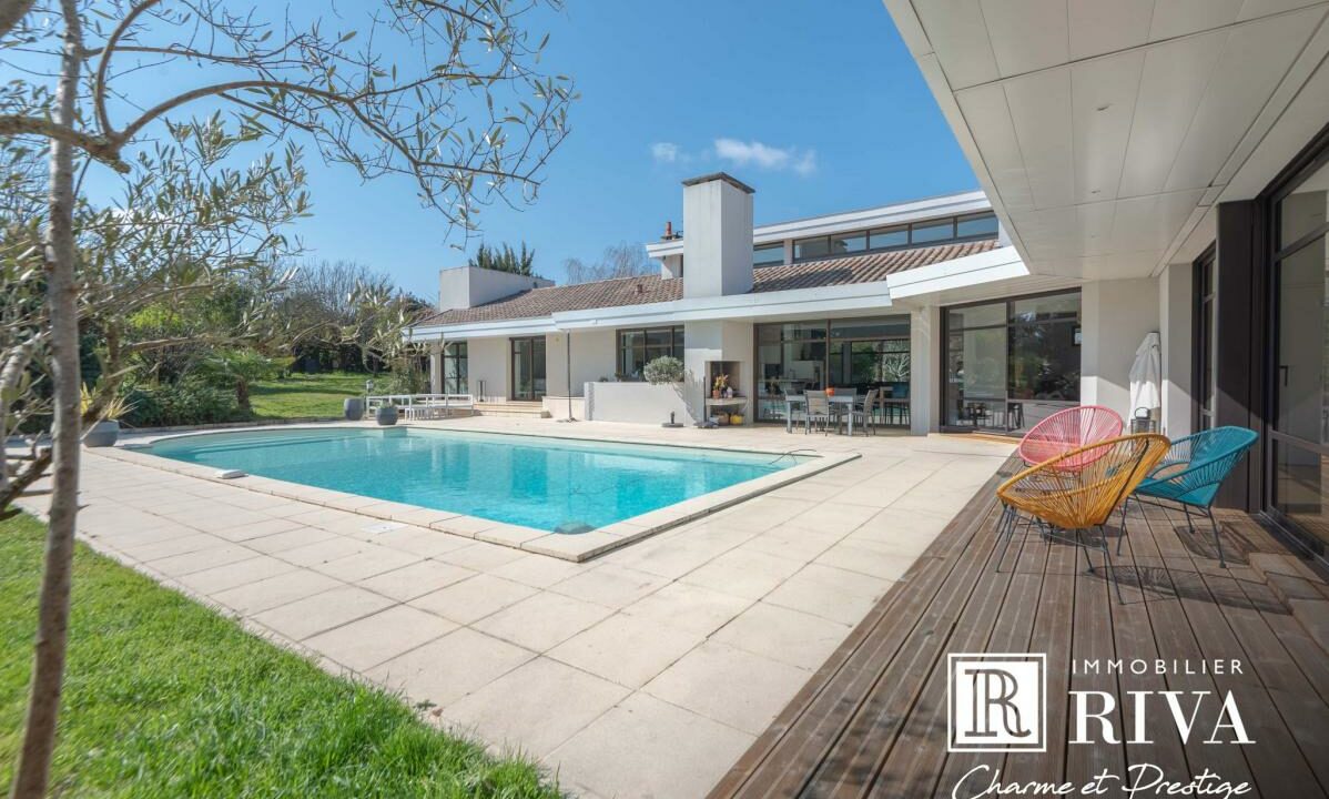 2911sb0704-27112025-234631