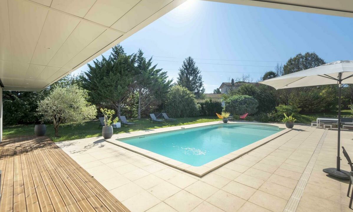 2911sb0704-27112025-234631-2