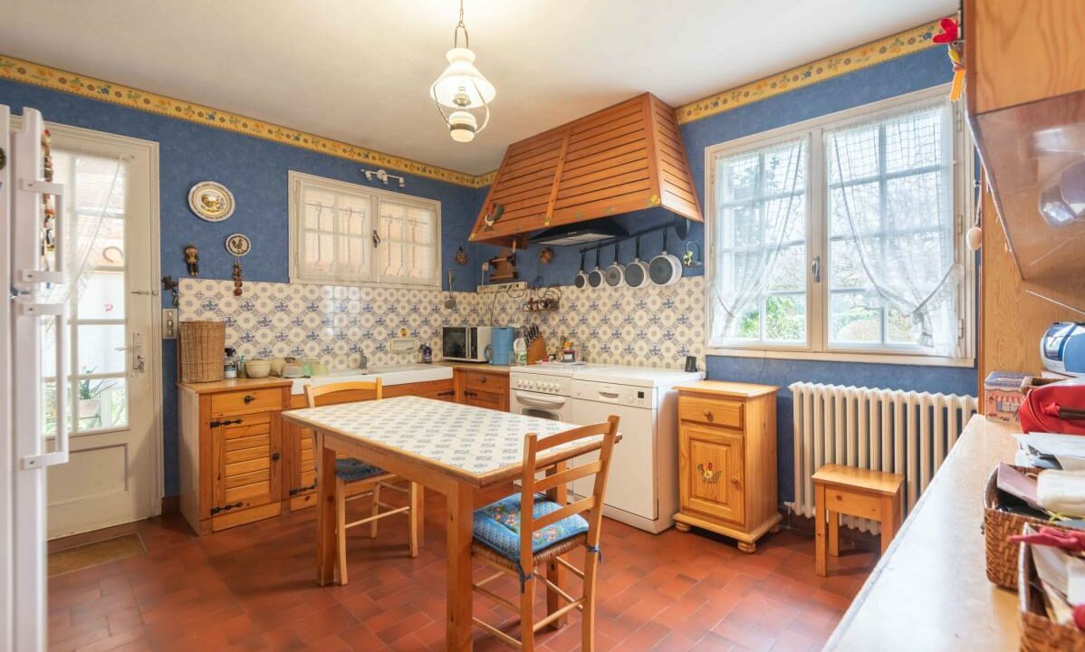 2951-27112025-234640-2