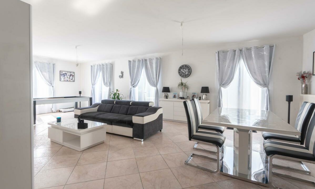 2962-27112025-234642-1