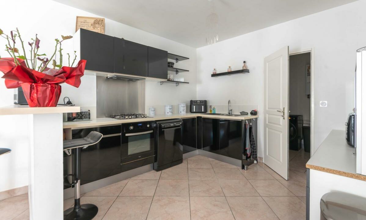 2962-27112025-234642-2