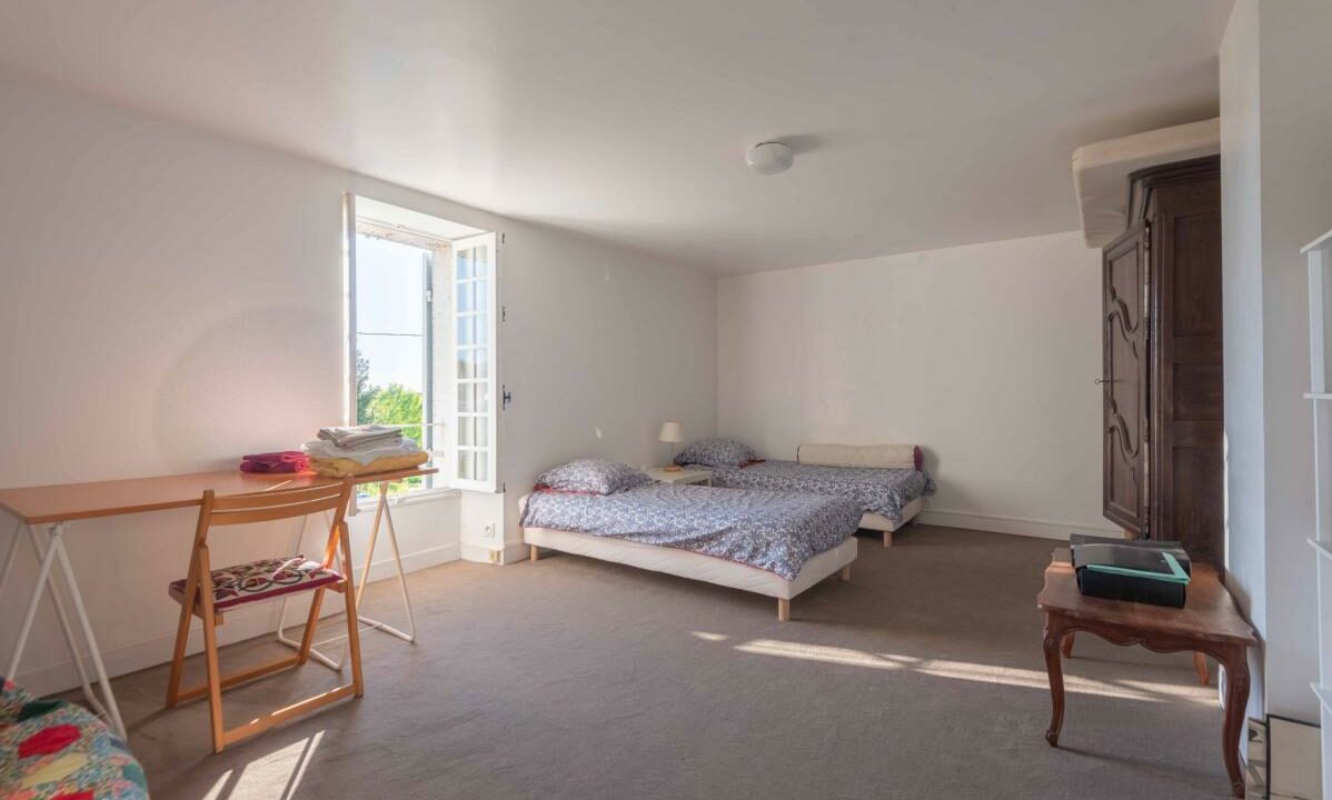 2963-27112025-234642-12