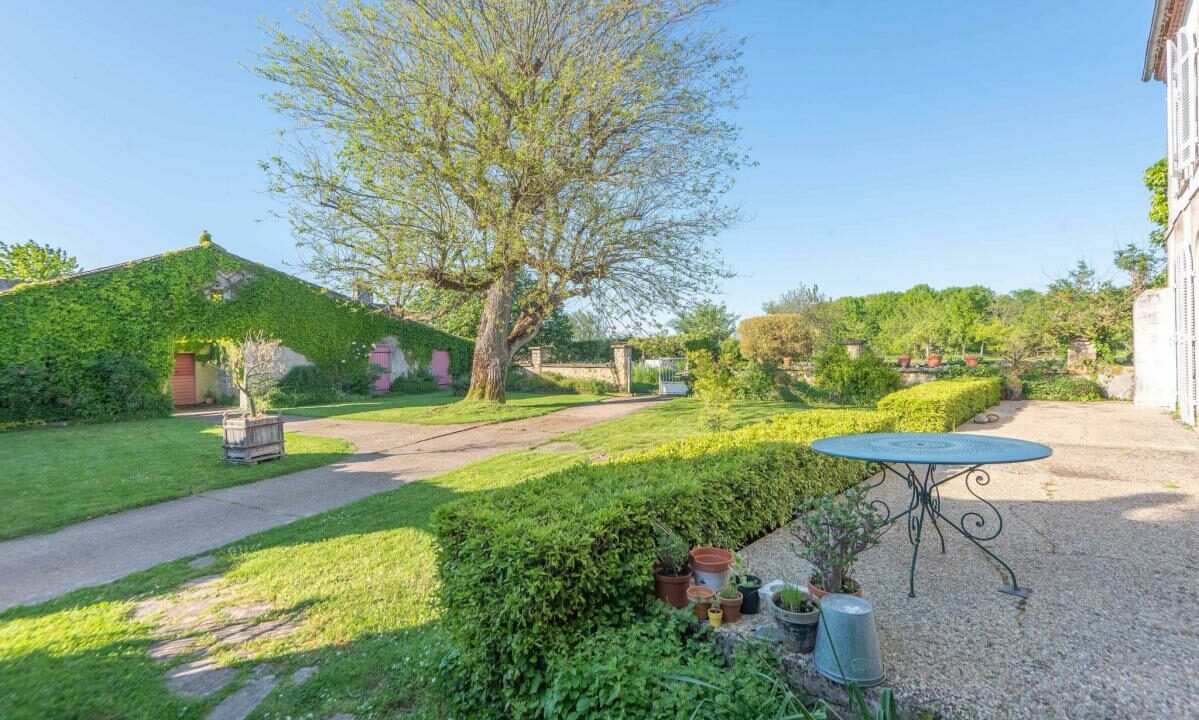 2963-27112025-234642-5