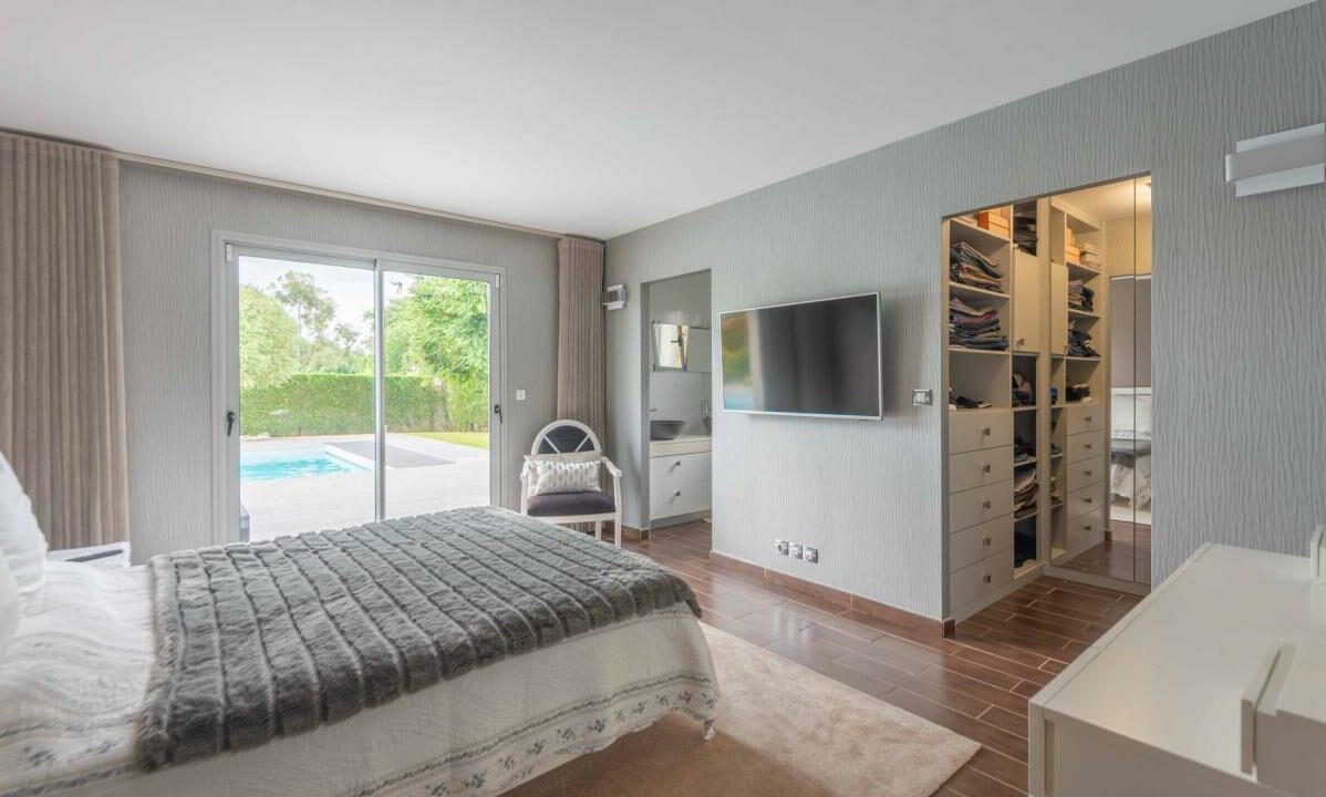 2978-27112025-234645-9