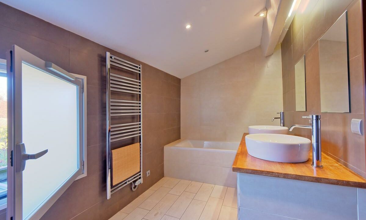 2979-27112025-234629-14