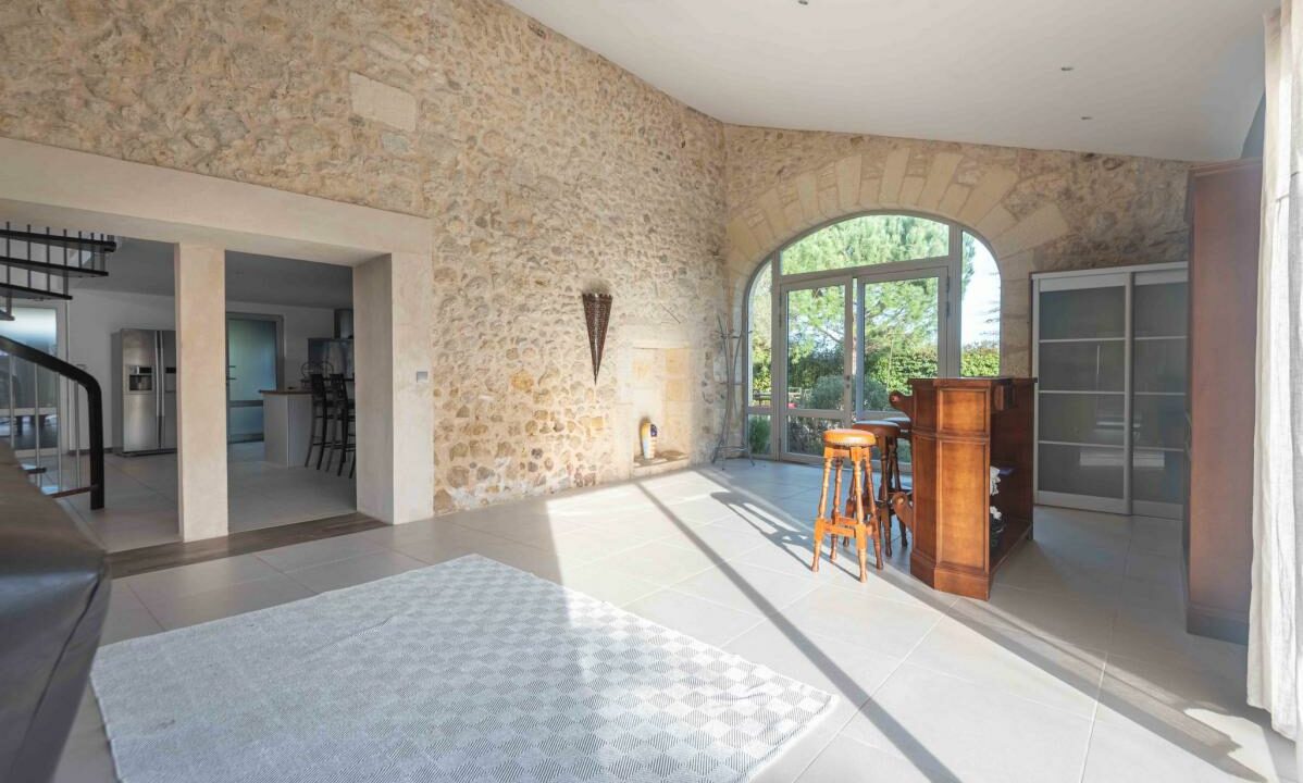 2979-27112025-234629-7