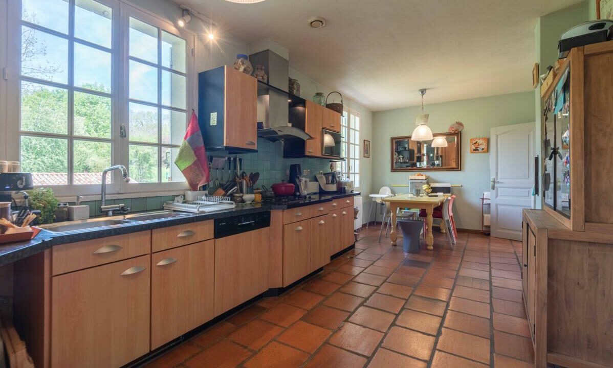 2983-27112025-234630-5