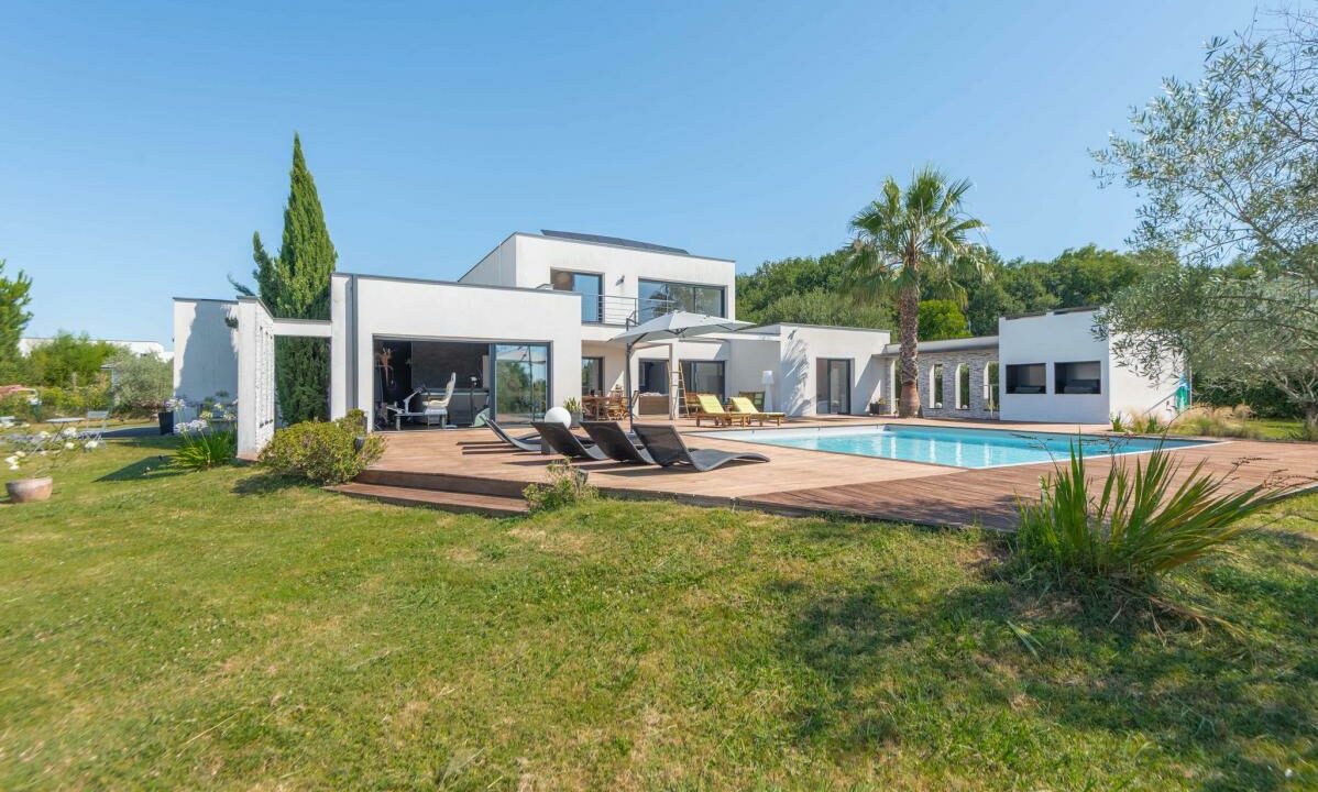 2994-27112025-234646-2