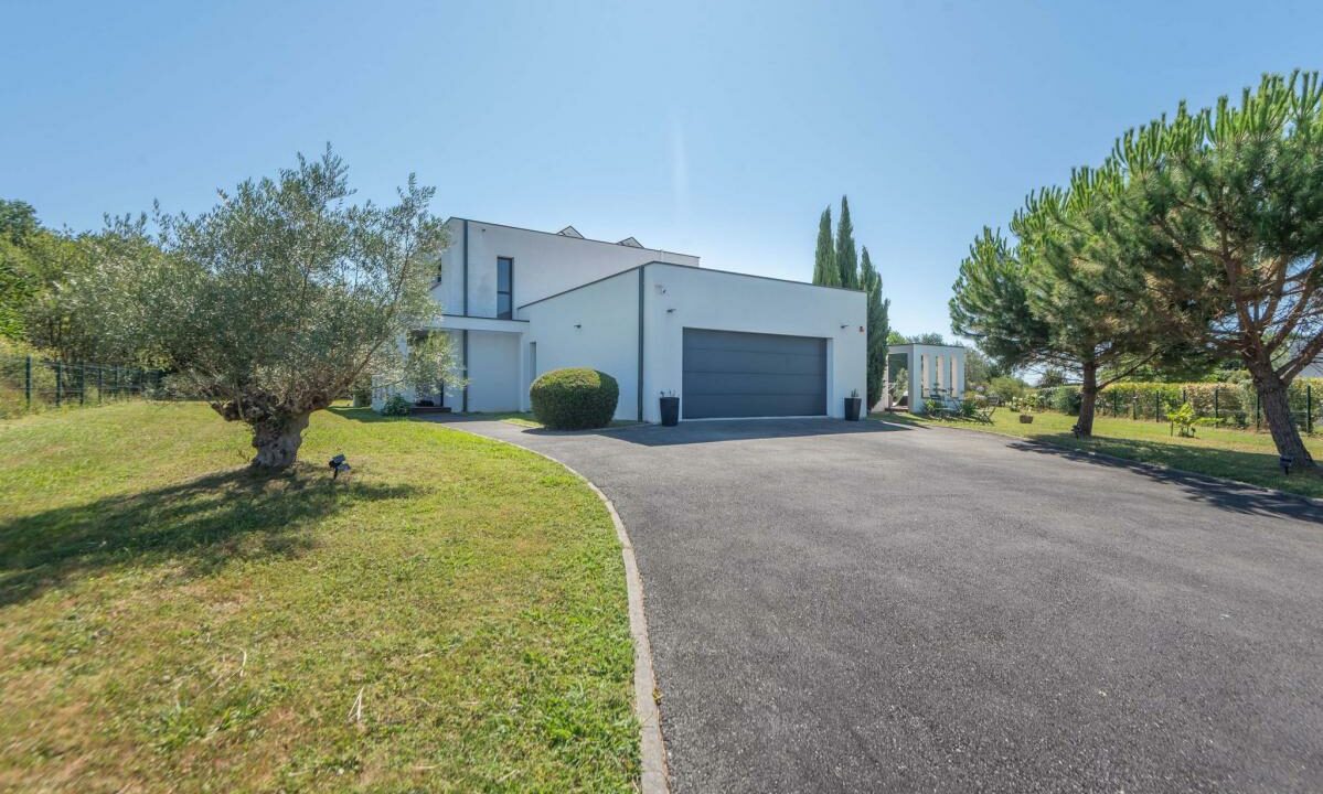 2994-27112025-234646-4