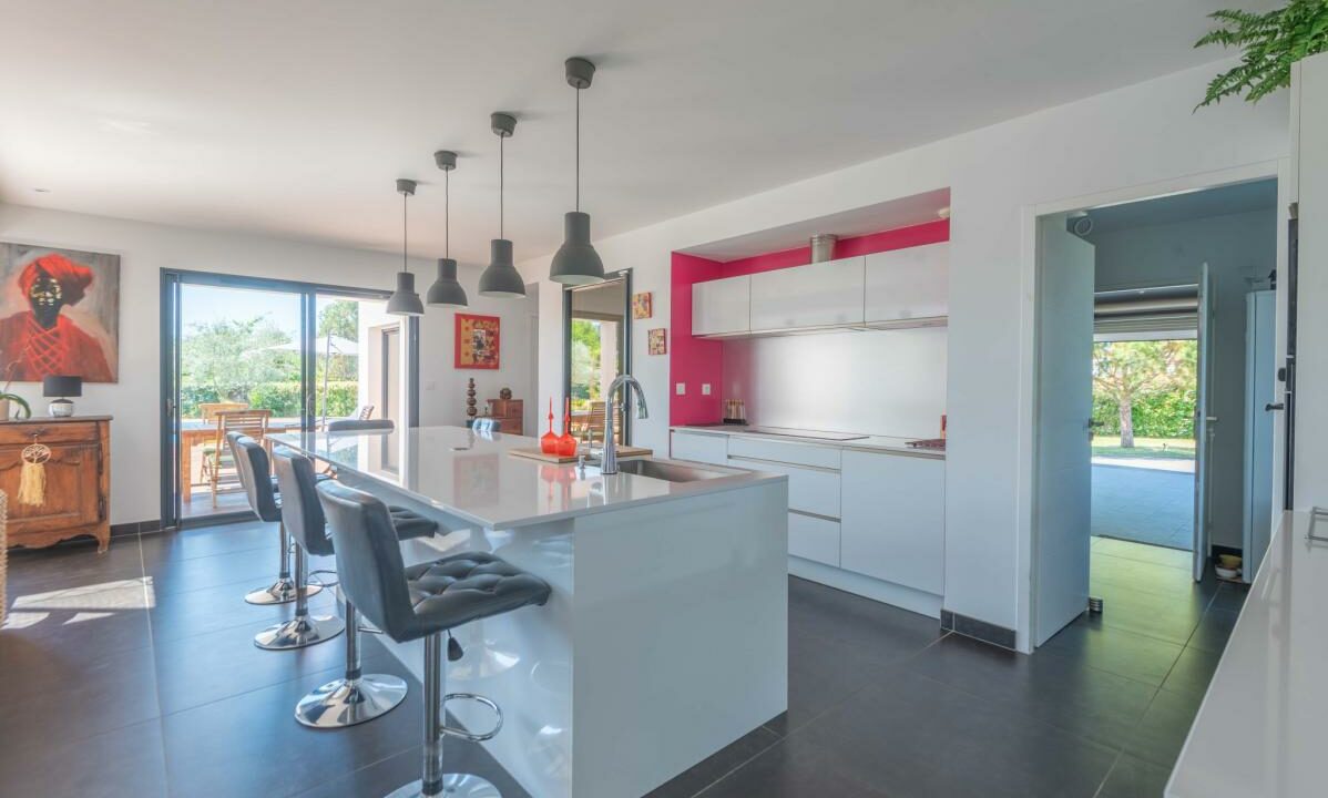 2994-27112025-234646-8