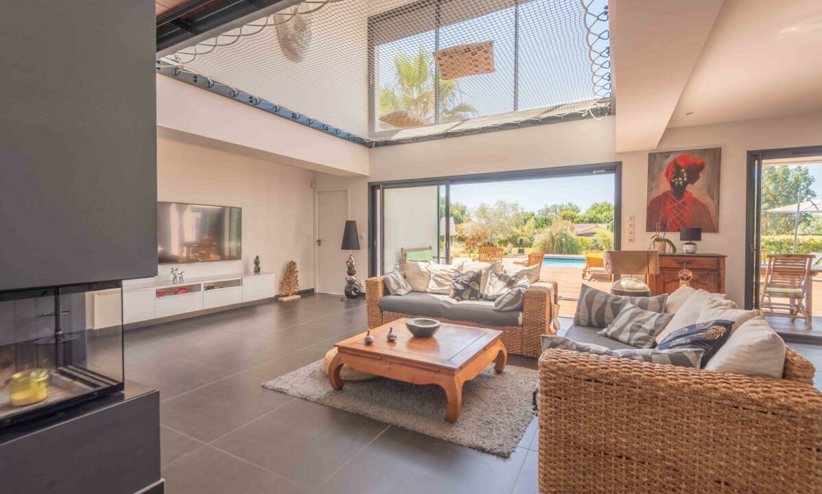 2994-27112025-234646-9