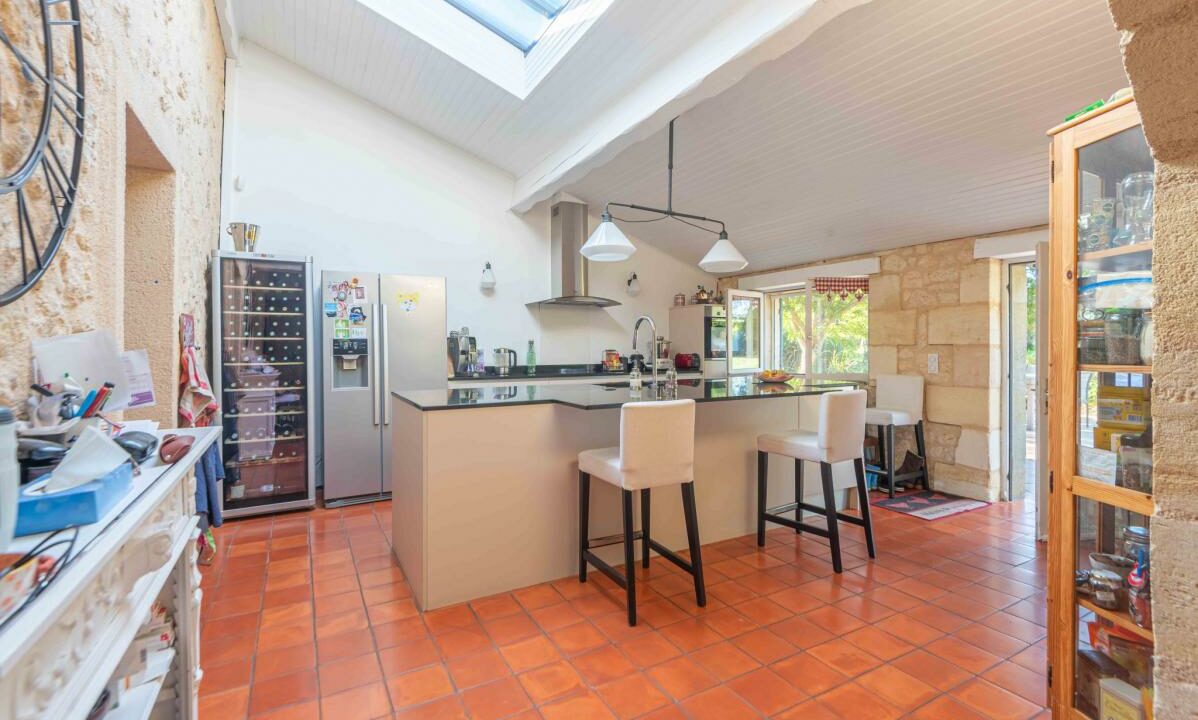 3006-27112025-234653-4