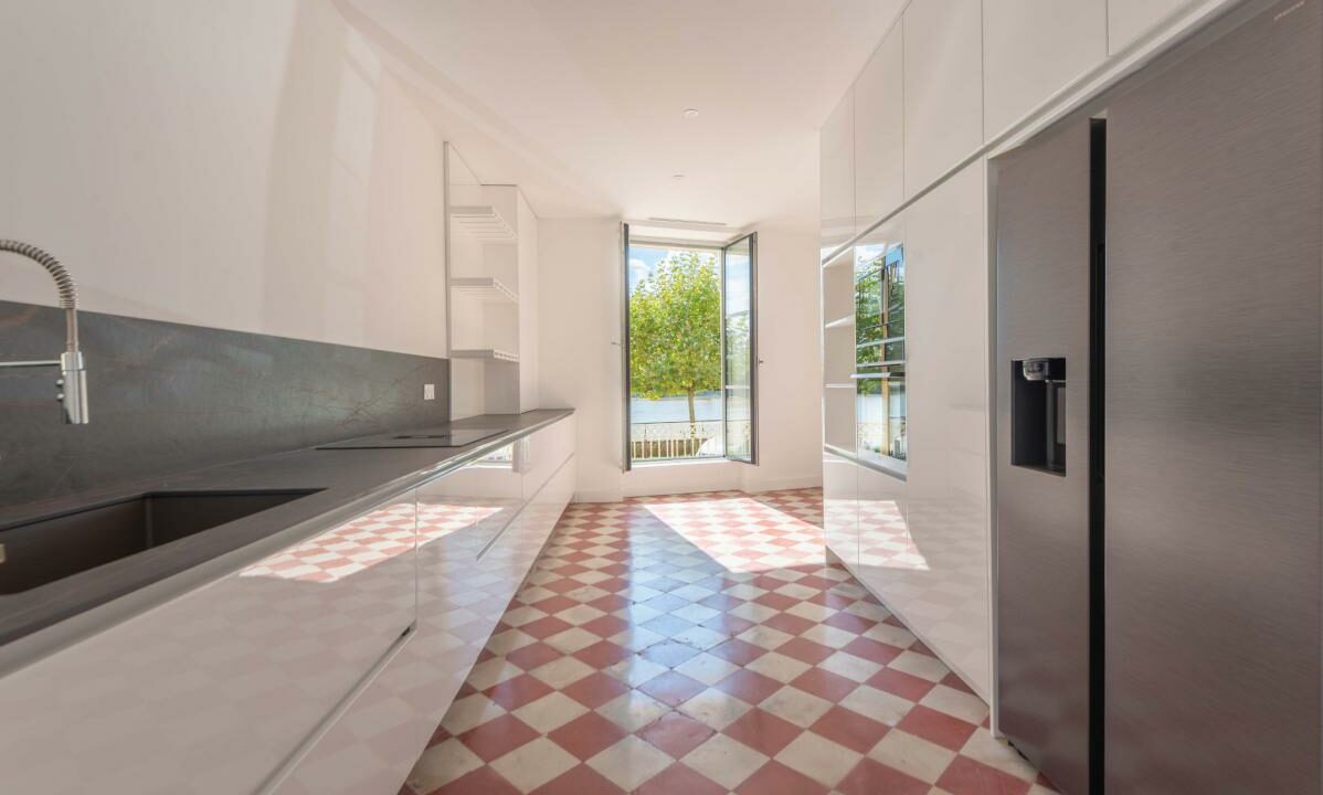 3008-27112025-234650-2