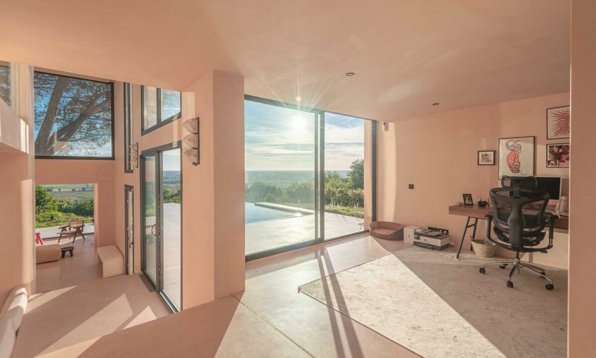 3015-27112025-234651-4