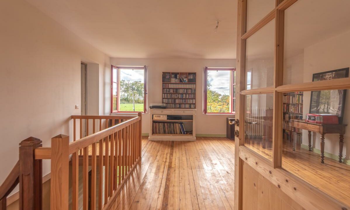 3016-27112025-234652-7