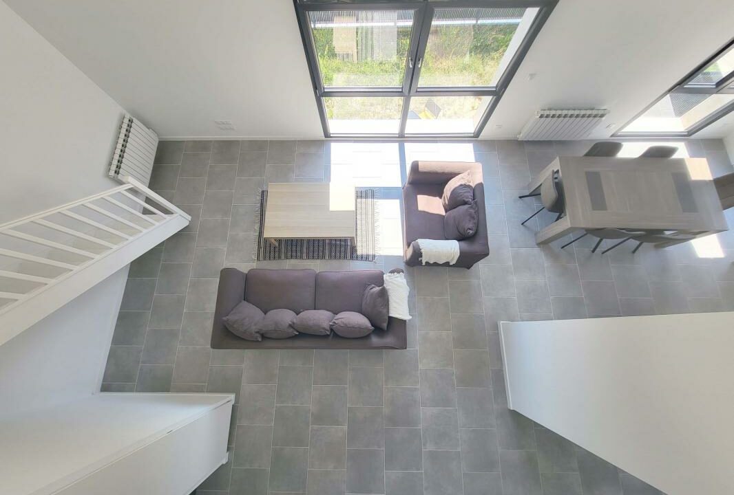 2929-11122025-231144-10