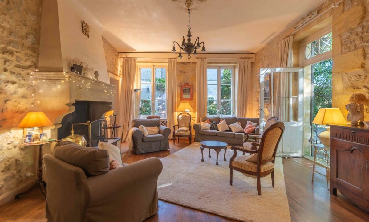 3011-02122025-183752-5