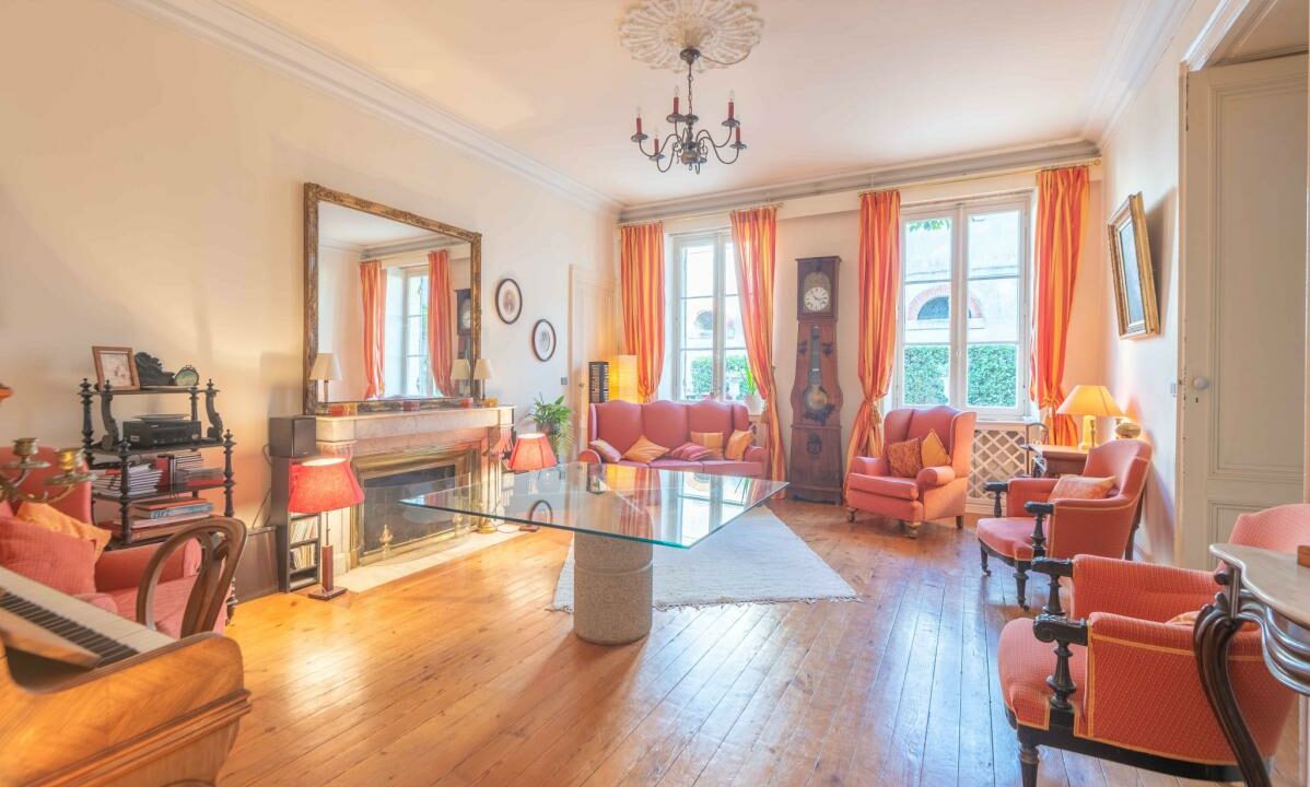 3011-02122025-183752-8