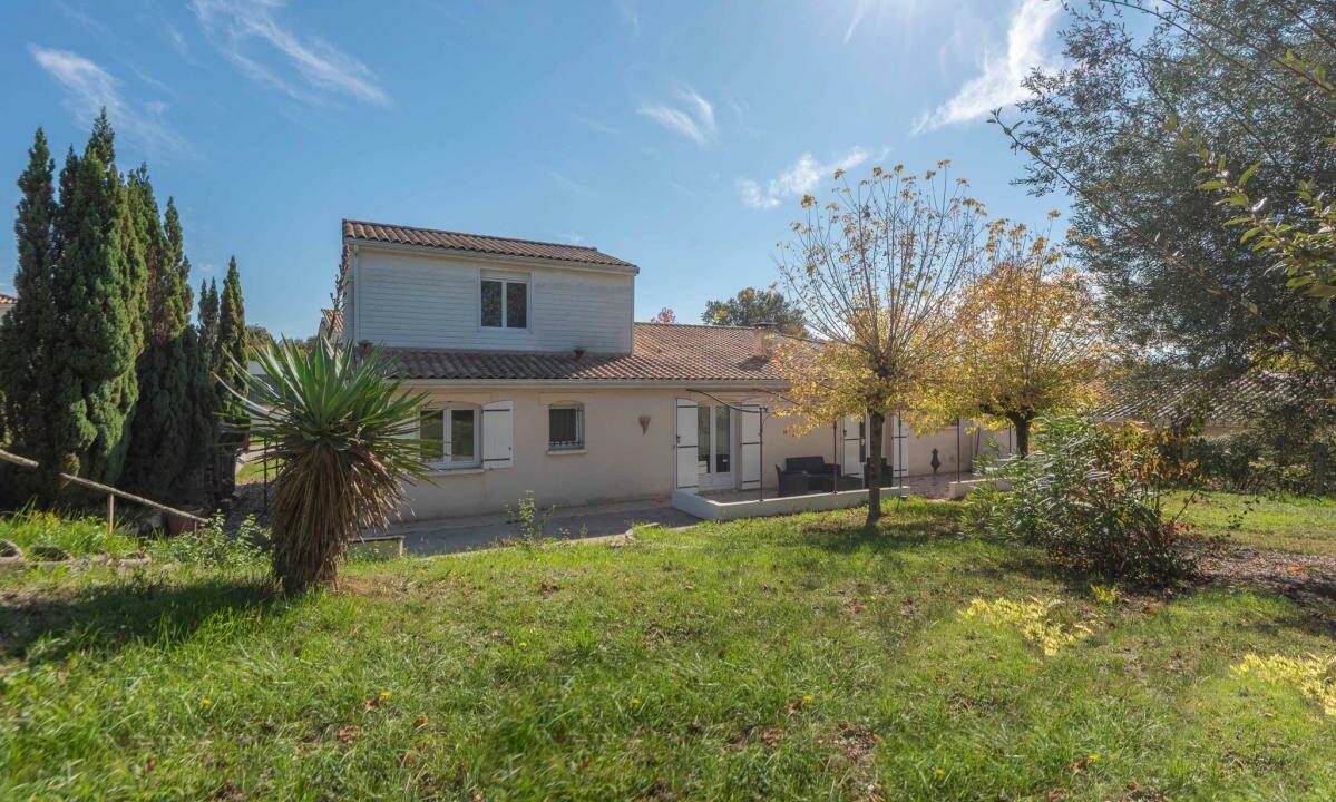 3012-02122025-183752-9