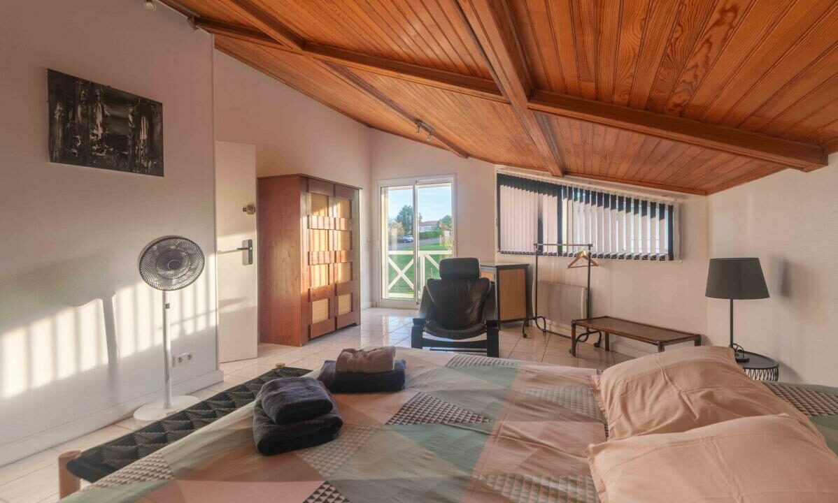 3022-02122025-183753-11