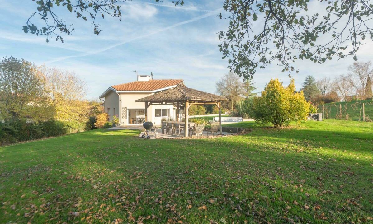 3022-02122025-183753-2