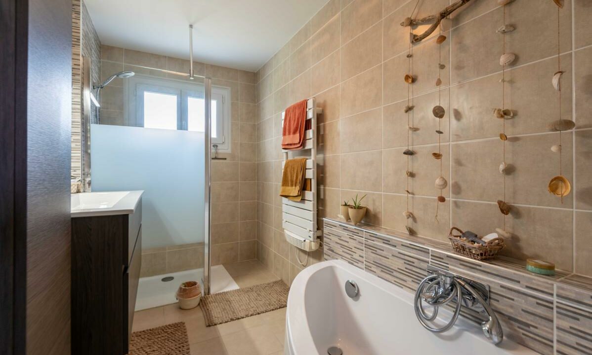 3023-03122025-195248-10