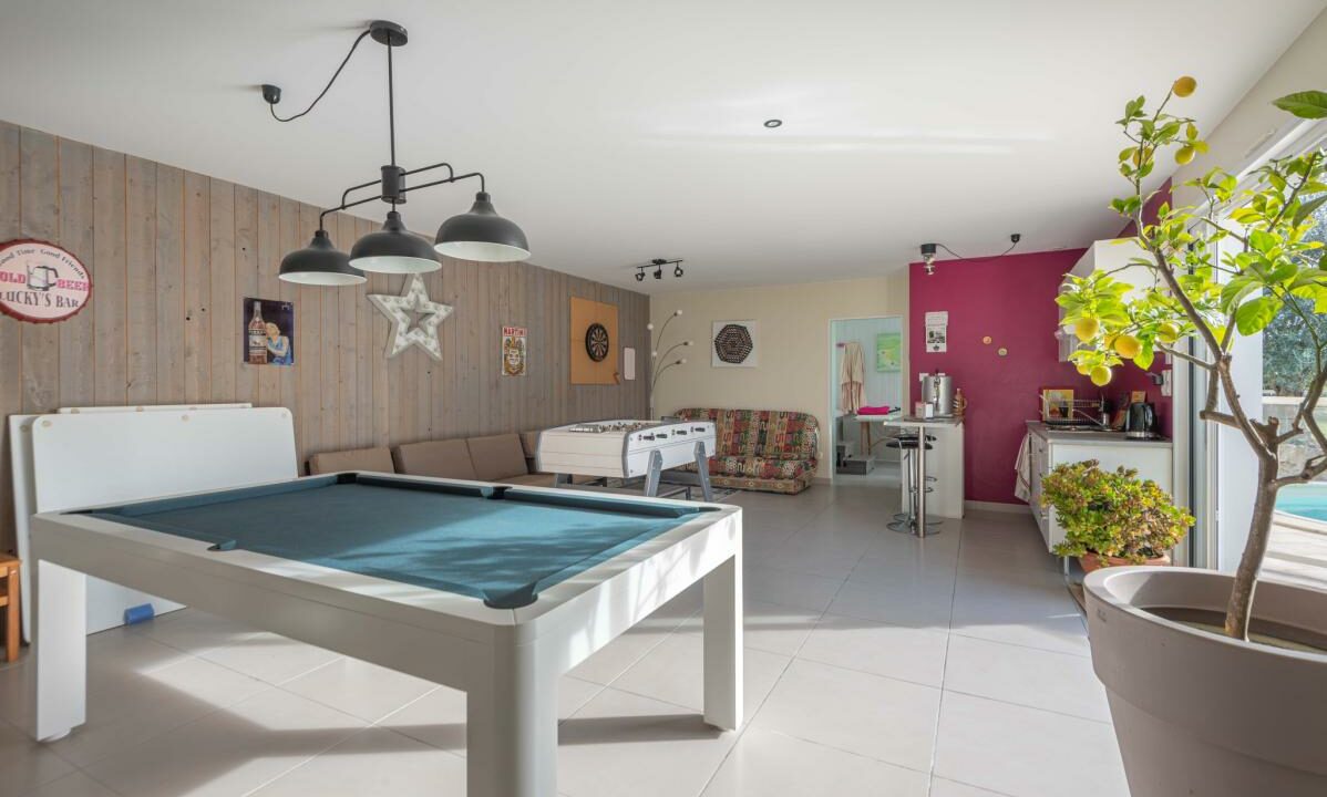 3023-03122025-195248-18