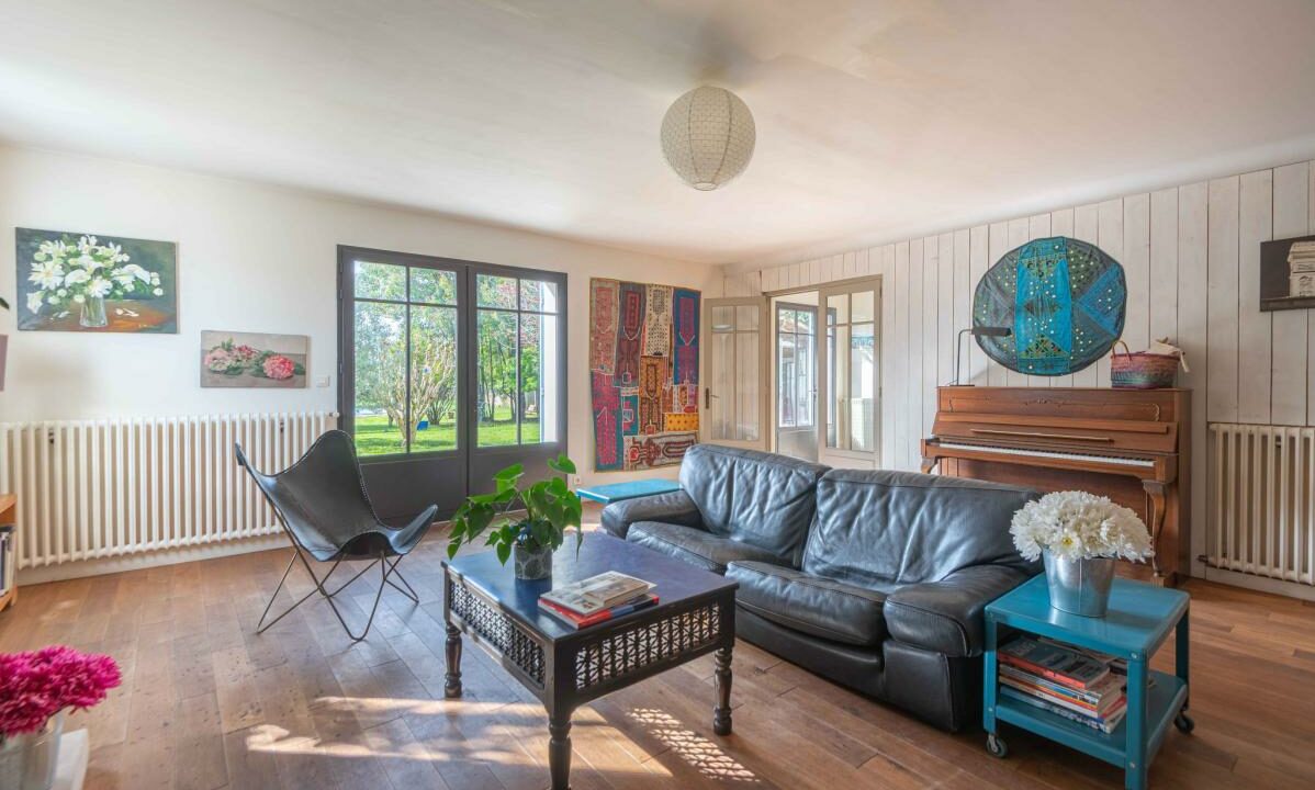 3042-16032026-214301-8