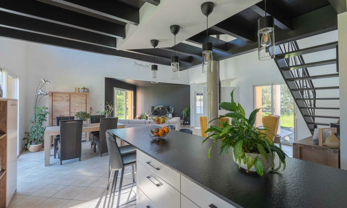 3043-20032026-180357-8