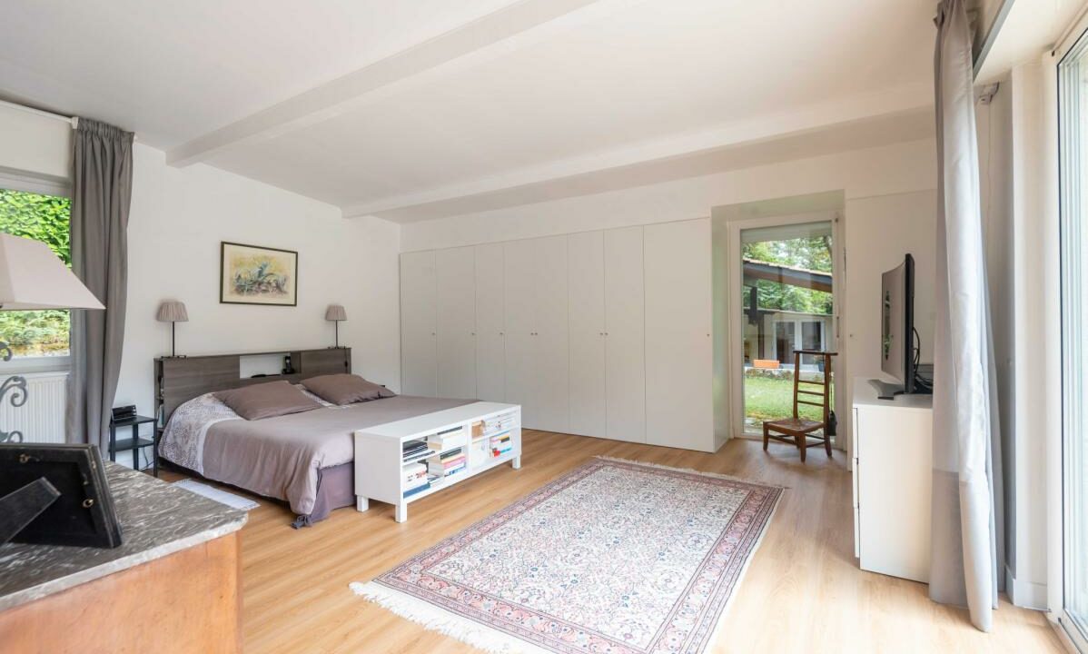 2821SB-09042026-100055-6