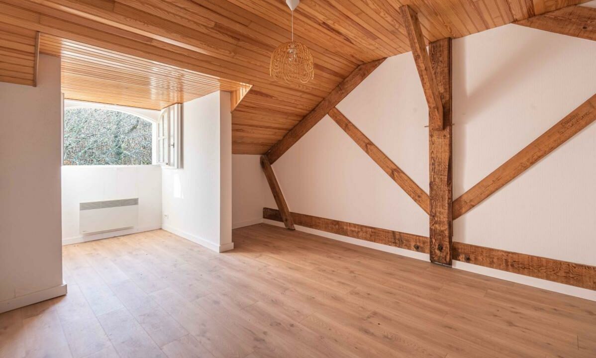 2941-09042026-040346-12