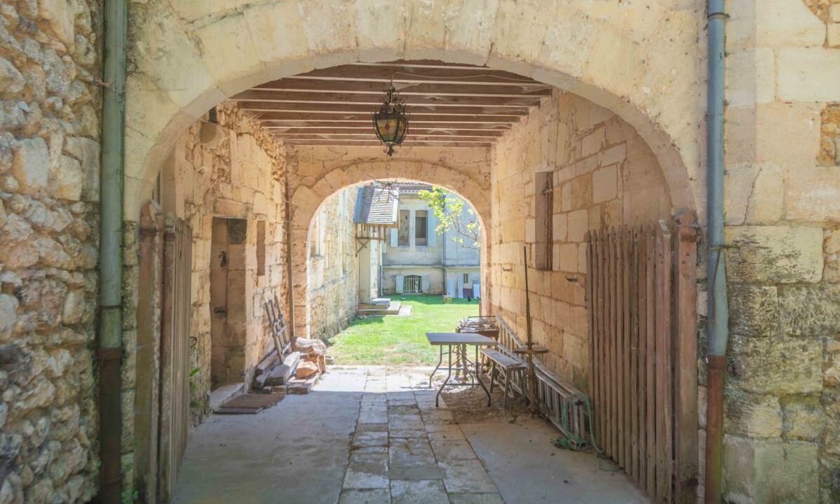 2995-11042026-203124-15