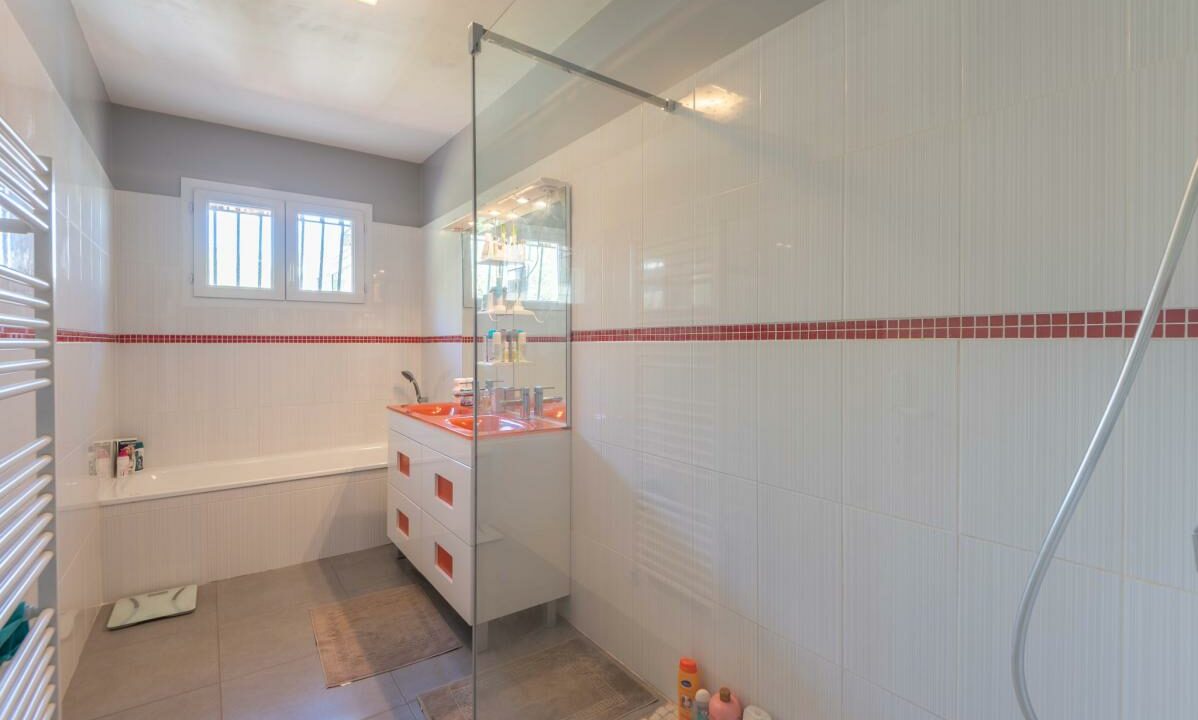 3046-31032026-193746-11