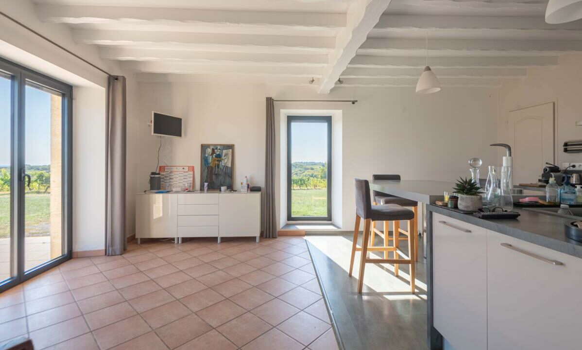 NL251112-06052026-180102-6